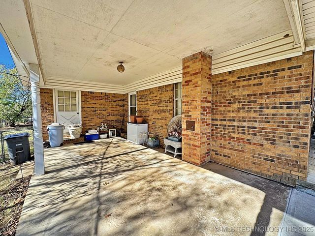 613 S Rodgers Street, Vian, OK 74962