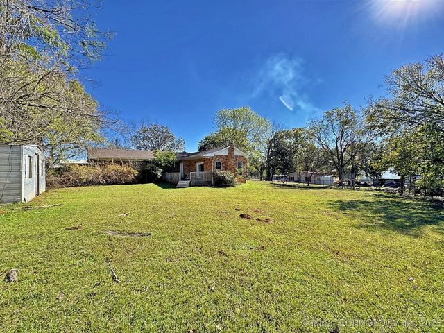 613 S Rodgers Street, Vian, OK 74962