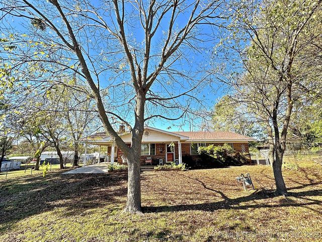 613 S Rodgers Street, Vian, OK 74962
