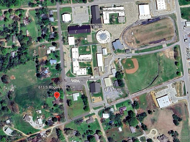 613 S Rodgers Street, Vian, OK 74962