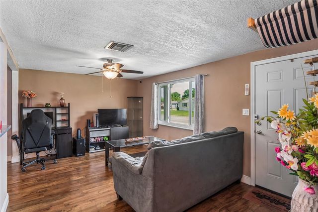7024 FOX HOLLOW DRIVE, Port Richey, FL 34668