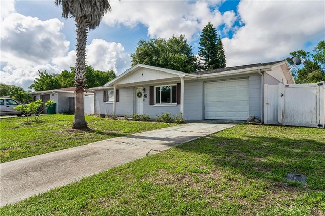 7024 FOX HOLLOW DRIVE, Port Richey, FL 34668