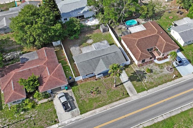 7024 FOX HOLLOW DRIVE, Port Richey, FL 34668