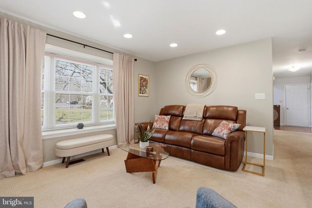 529 ASPEN WOODS DR, Yardley, PA 19067