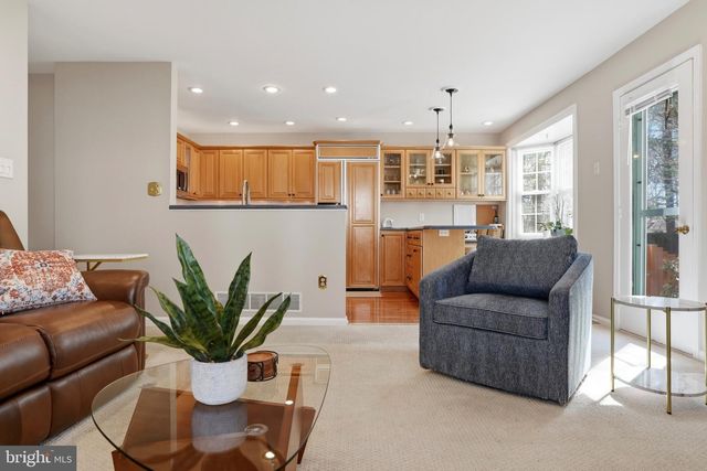 529 ASPEN WOODS DR, Yardley, PA 19067