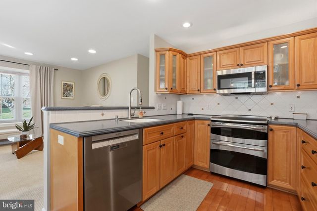 529 ASPEN WOODS DR, Yardley, PA 19067