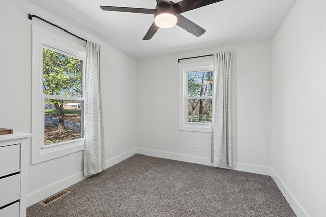 829 Highway 52, E, Portland, TN 37148