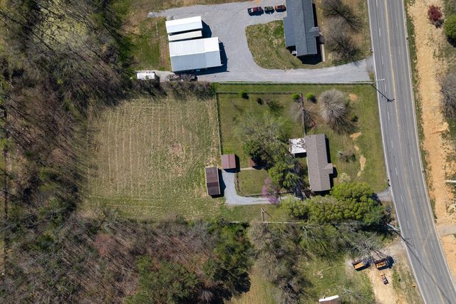829 Highway 52, E, Portland, TN 37148