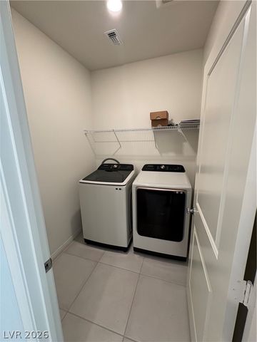 6841 Toll Mountain Street, North Las Vegas, NV 89086