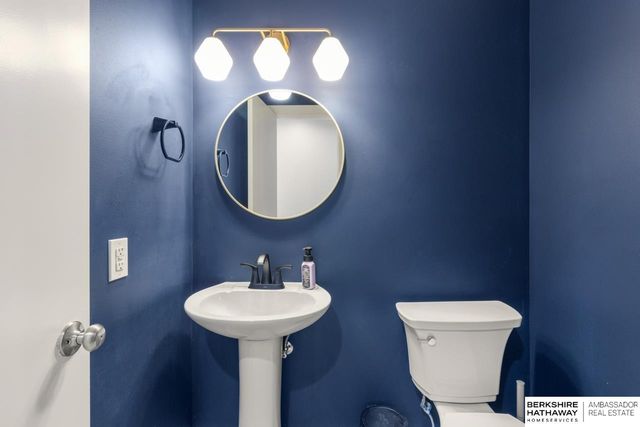 18104 Murray Trail, Gretna, NE 68028