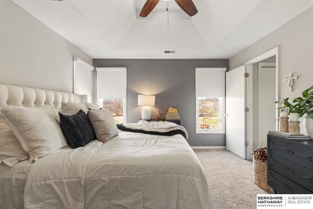 18104 Murray Trail, Gretna, NE 68028