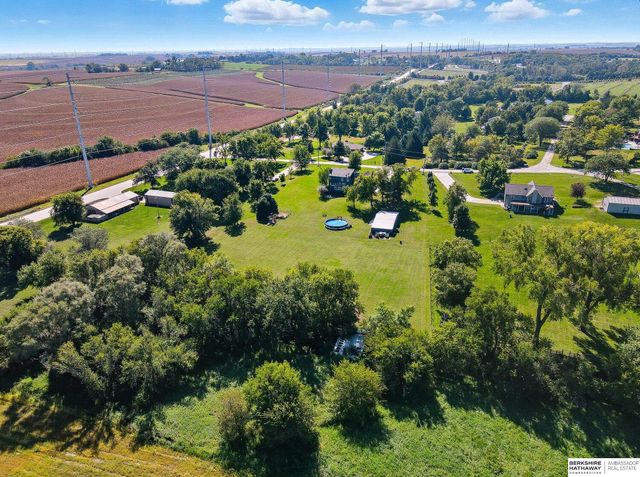 18104 Murray Trail, Gretna, NE 68028