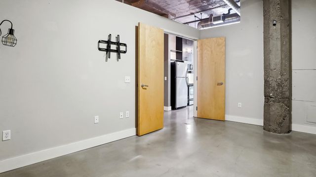 718 Washington Ave N 514, Minneapolis, MN 55401