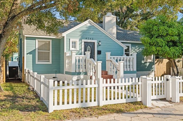 4243 1ST AVENUE S, St Petersburg, FL 33711