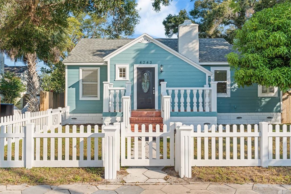 4243 1ST AVENUE S, St Petersburg, FL 33711