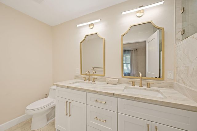 210 Waxwing DR, Buda, TX 78610