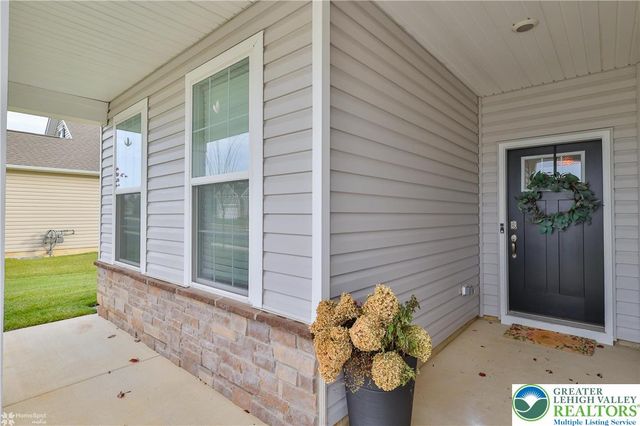 8012 Century Boulevard, Lower Macungie Twp, PA 18031