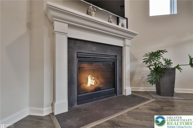 8012 Century Boulevard, Lower Macungie Twp, PA 18031