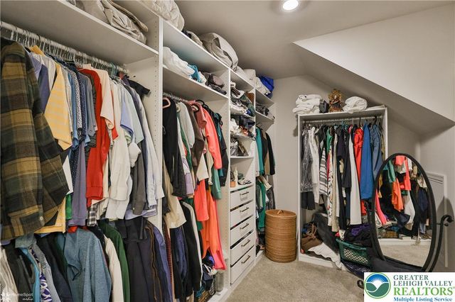 8012 Century Boulevard, Lower Macungie Twp, PA 18031