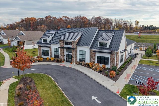 8012 Century Boulevard, Lower Macungie Twp, PA 18031