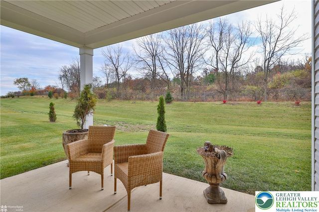 8012 Century Boulevard, Lower Macungie Twp, PA 18031