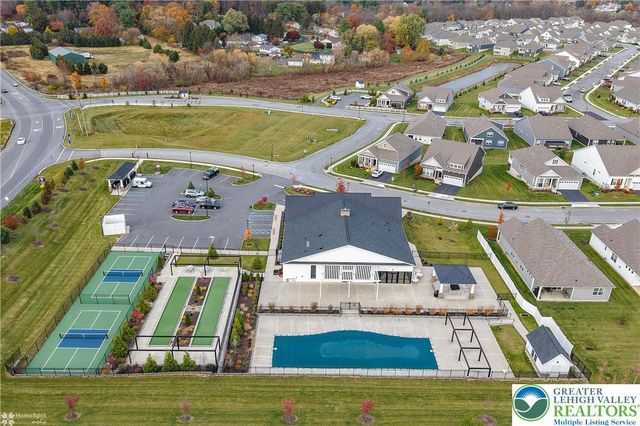 8012 Century Boulevard, Lower Macungie Twp, PA 18031