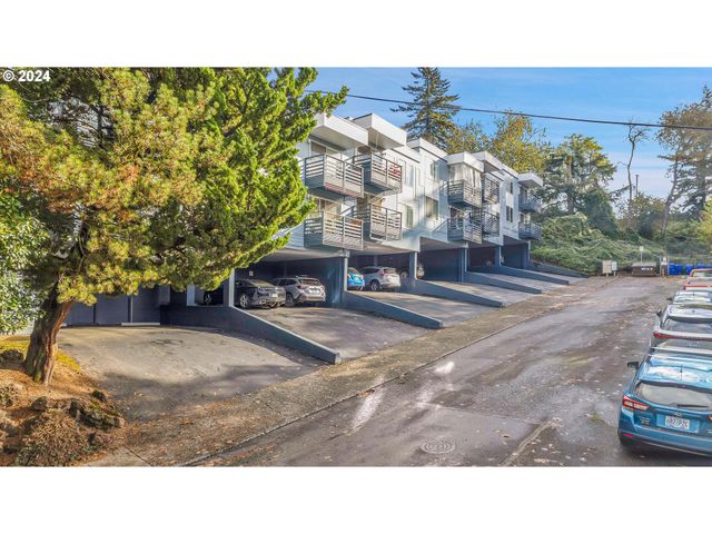 1300 Ne 68TH Ave 15, Portland, OR 97213