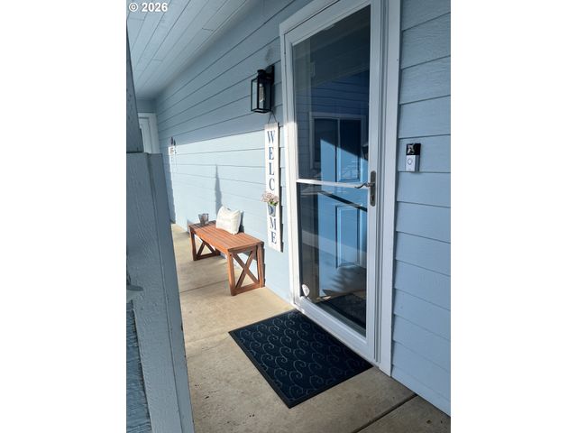 1425 SEACREST Ln 4D, Brookings, OR 97415