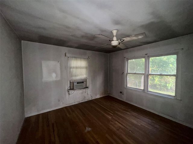 2103 11th Ave Avenue, La Marque, TX 77568