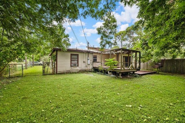 2103 11th Ave Avenue, La Marque, TX 77568