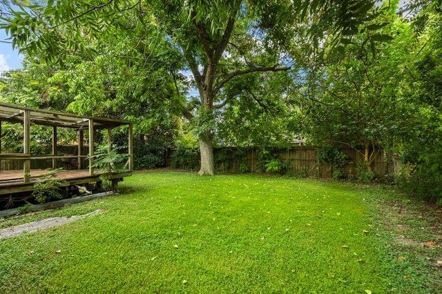 2103 11th Ave Avenue, La Marque, TX 77568