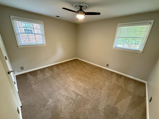 109 Woodridge Dr, Hendersonville, TN 37075