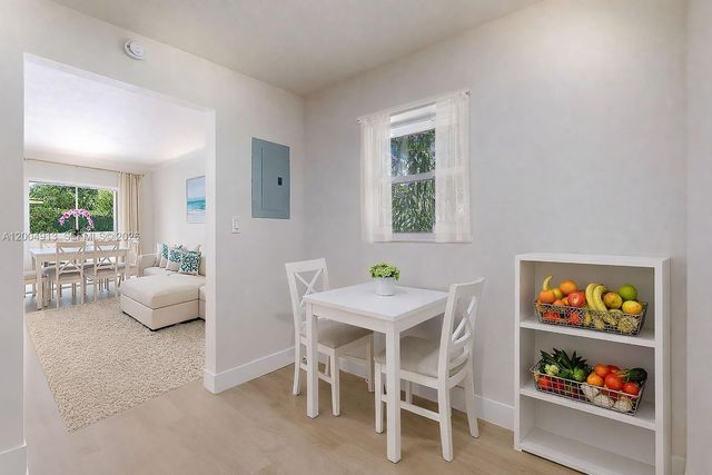 567 SW 3rd St 2, Miami, FL 33130