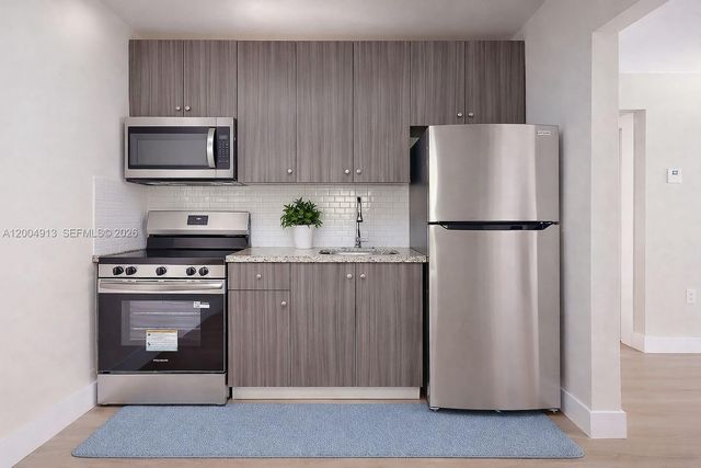 567 SW 3rd St 2, Miami, FL 33130