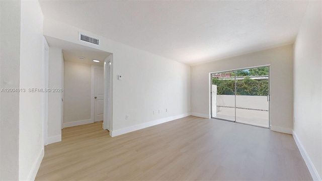 567 SW 3rd St 2, Miami, FL 33130