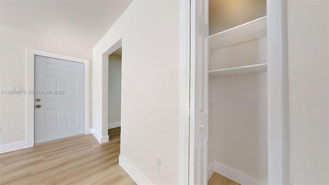 567 SW 3rd St 2, Miami, FL 33130