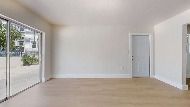 567 SW 3rd St 2, Miami, FL 33130