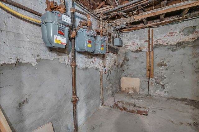 38 Mitchell Street, Providence, RI 02907