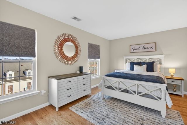 16 Sundance Way, Lopatcong Twp., NJ 08865