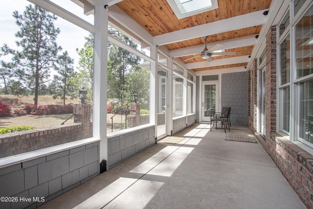 60 Oak Meadow Road, Pinehurst, NC 28374