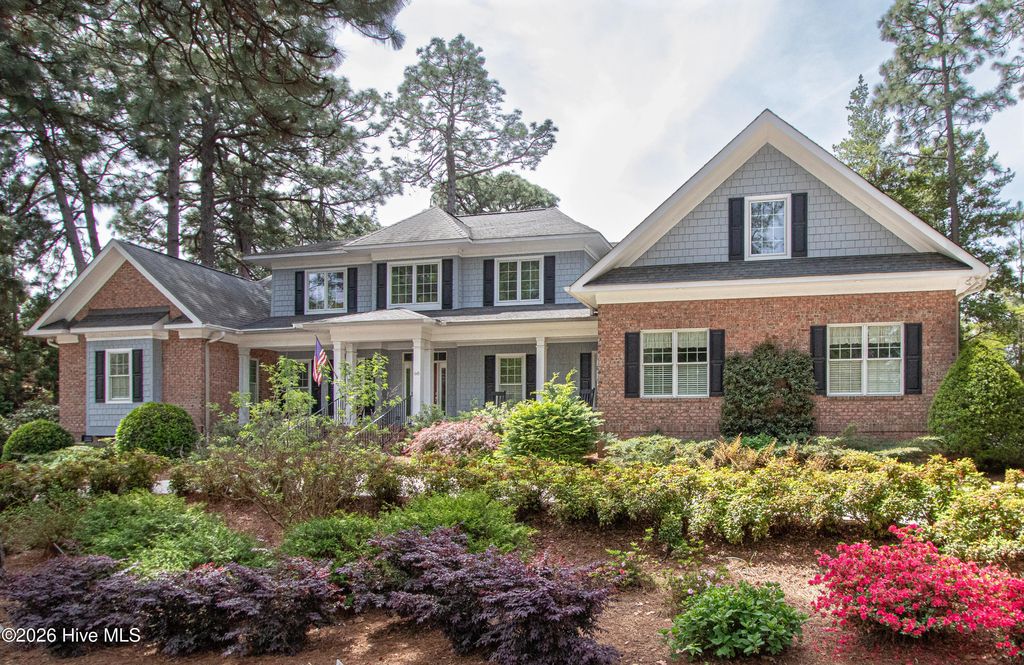 Image 1 of property listing at 60 Oak Meadow Road, Pinehurst, NC 28374