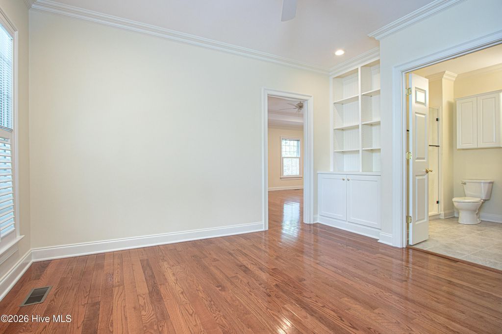 Image 31 of property listing at 60 Oak Meadow Road, Pinehurst, NC 28374