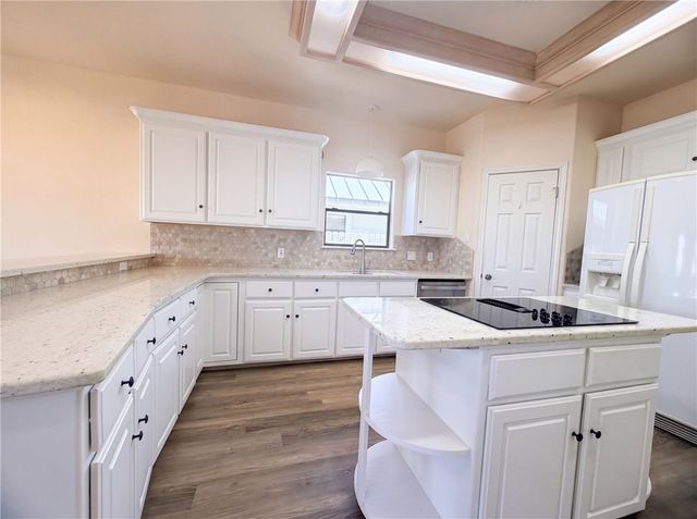 15821 El Soccorro, Corpus Christi, TX 78418