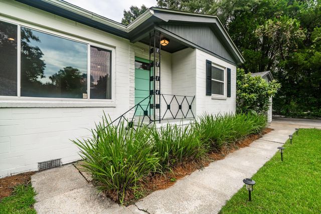 1714 Wambaw Avenue, Charleston, SC 29412