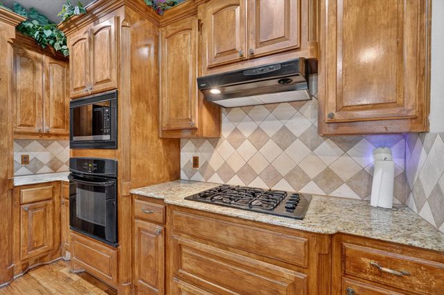 6908 Bradford Estates Drive, Sachse, TX 75048
