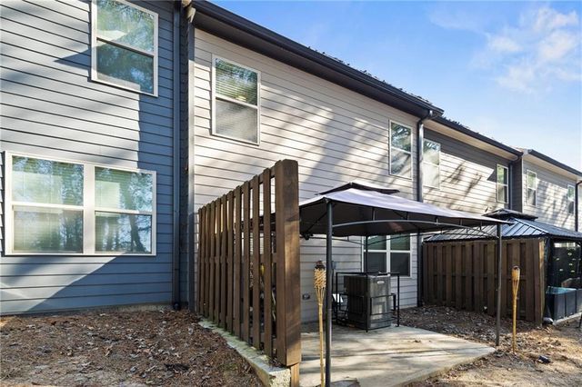 2805 Ridgeview SW Drive, Atlanta, GA 30331