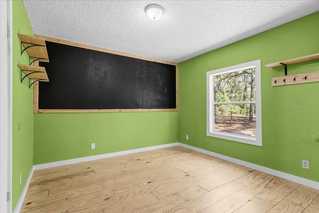 4049 NE 80TH AVENUE, High Springs, FL 32643