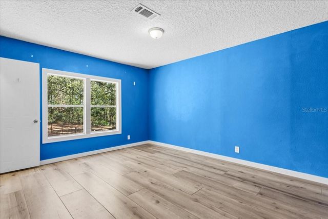 4049 NE 80TH AVENUE, High Springs, FL 32643