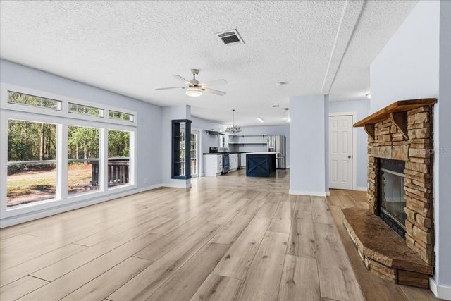 4049 NE 80TH AVENUE, High Springs, FL 32643