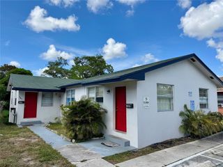 147 W 17th Street, Riviera Beach, FL 33404